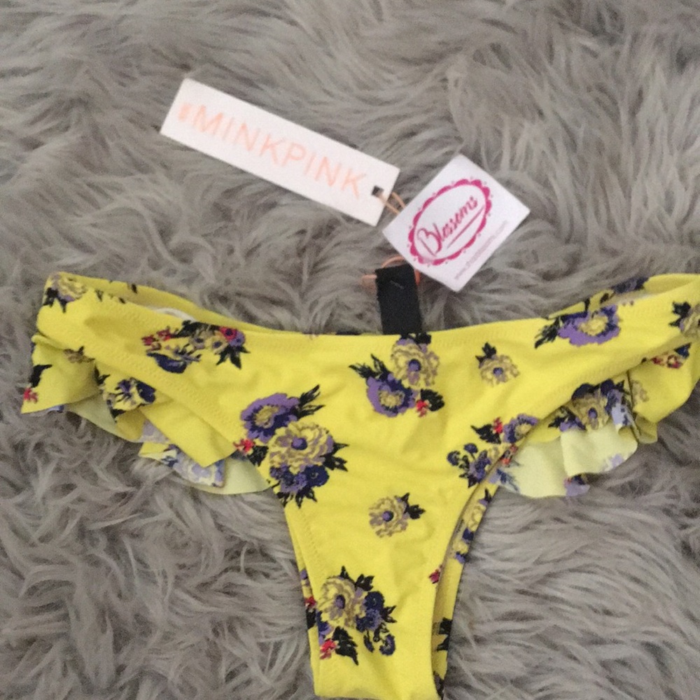 Bikini bottoms